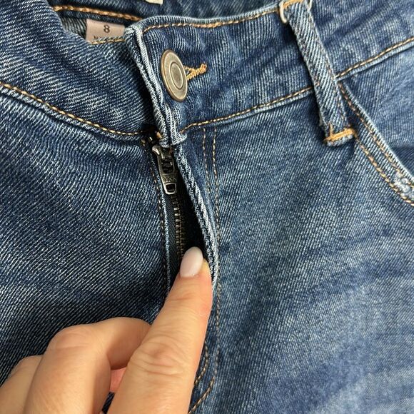 Knox Rose Blue Cotton Mid-Rise Straight Leg Raw Hem Embroidered Jeans Size 8 - Picture 3 of 9